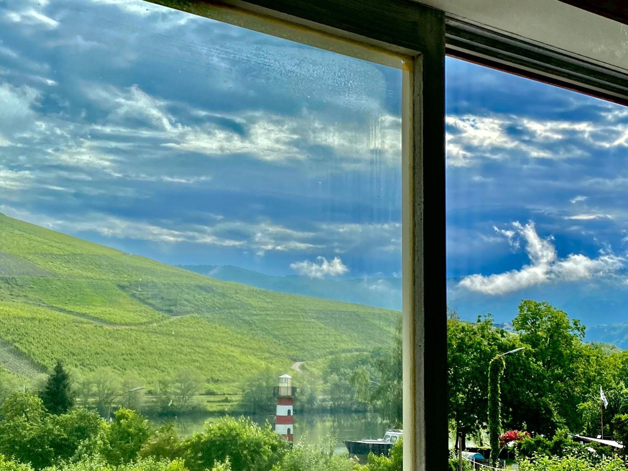 Wohnen Direkt Am Moselstrand Apartamento Bernkastel-Kues Exterior foto