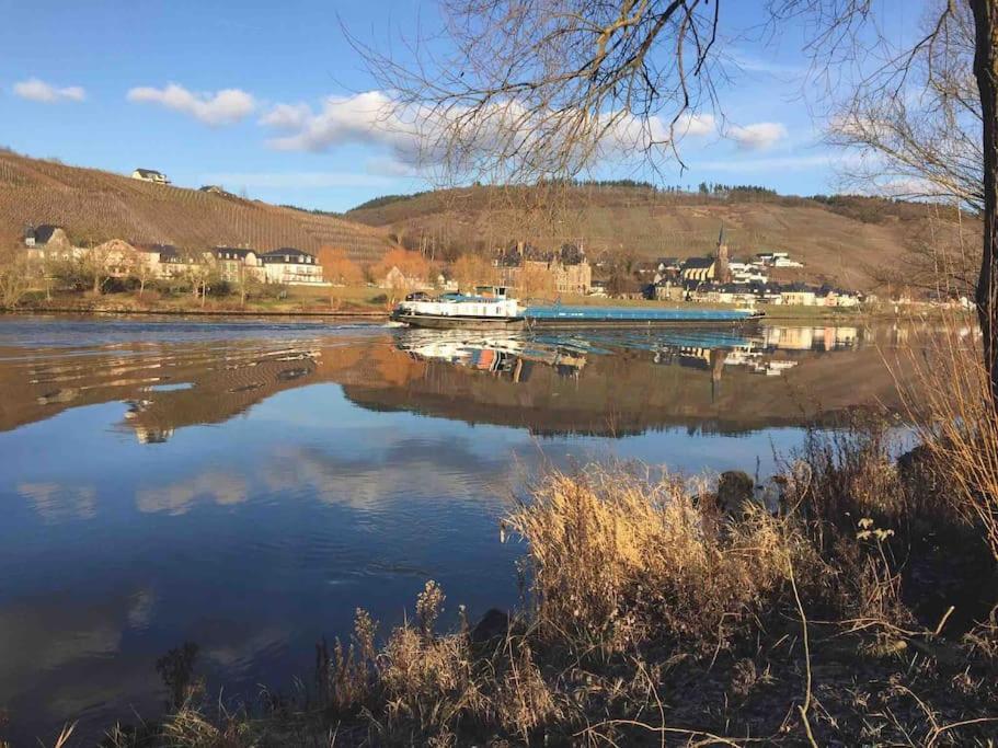 Wohnen Direkt Am Moselstrand Apartamento Bernkastel-Kues Exterior foto